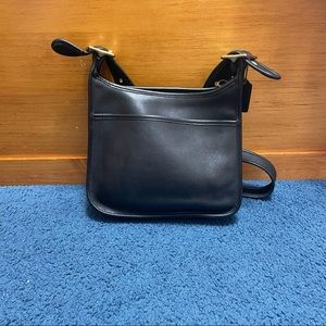 Authentic Vintage Coach Legacy Zip 9966 Black Leather Bag